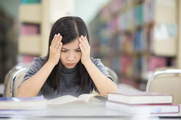 Midterm挂科还能救?非常规撤课详解+实战指南:留学生GPA止损的最后一张牌！